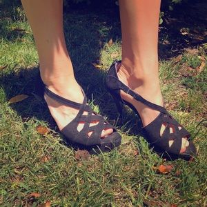 Guess Heels, 8.5
